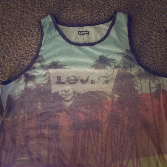 Levi’s tang top - Picture 1 of 1